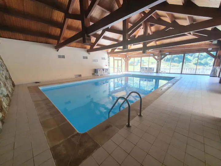 Pleine Nature Pied Pistes Piscine Chauffee Apartment