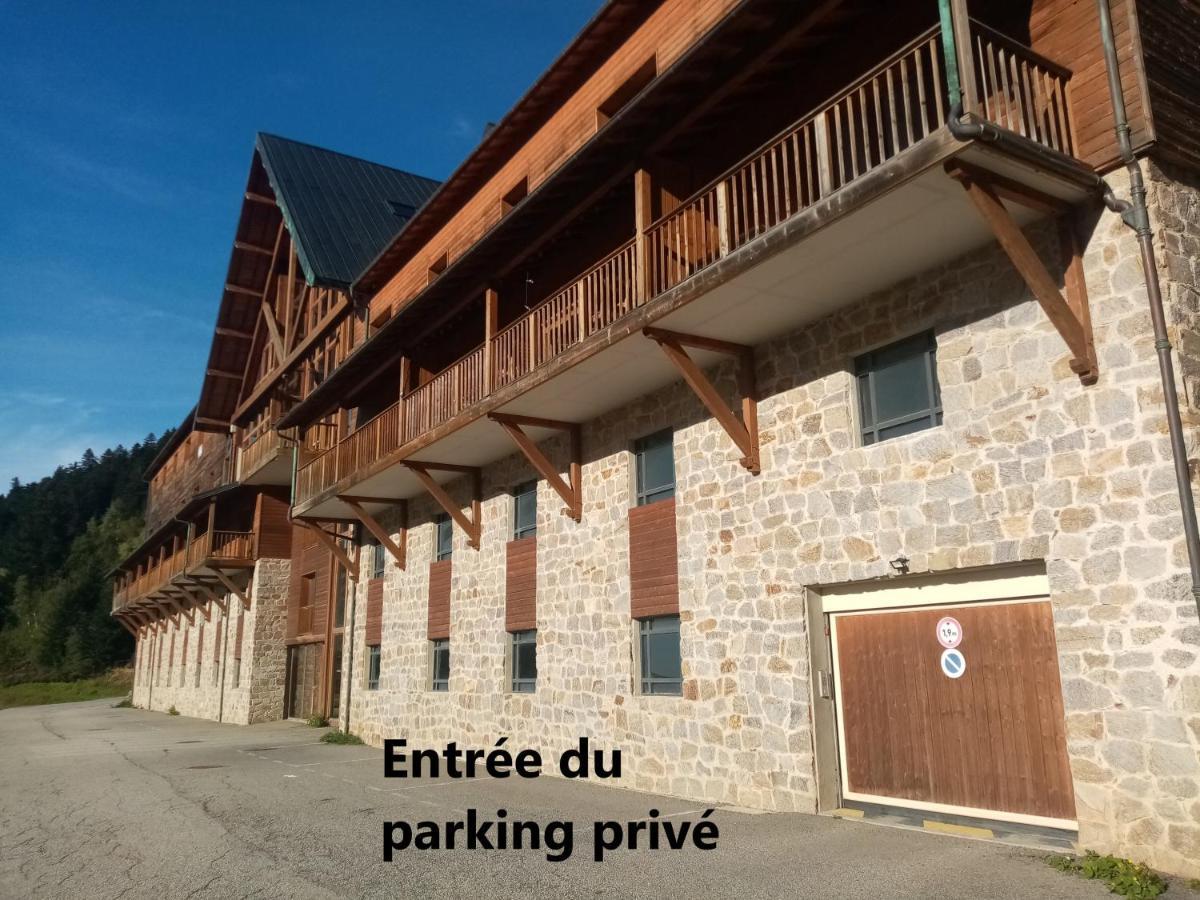 Pleine Nature Pied Pistes Piscine Chauffee Apartamento